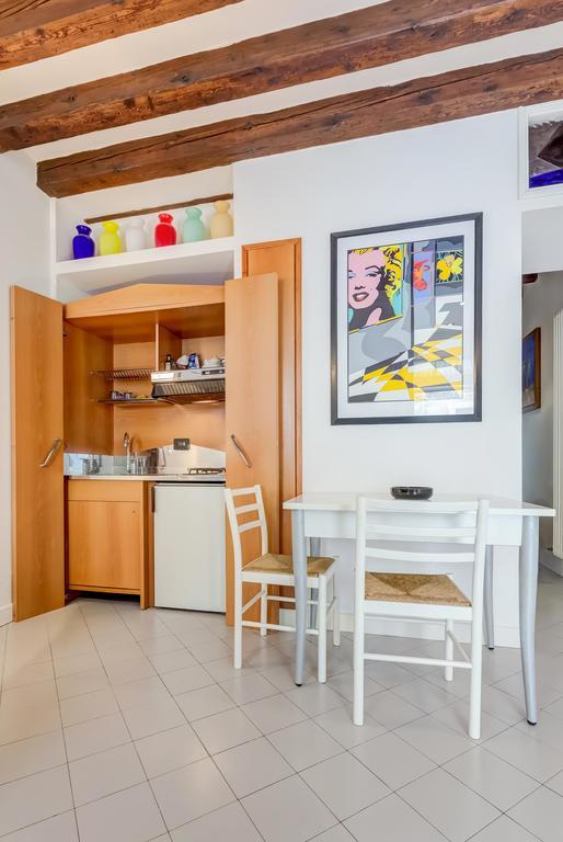 Hotel Hesperia Velence Kültér fotó