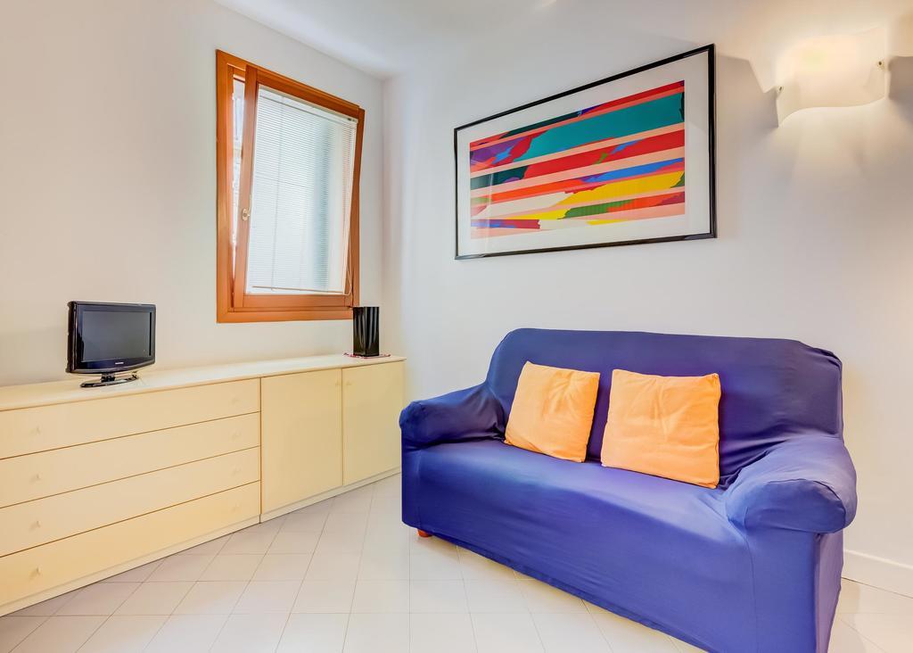 Hotel Hesperia Velence Kültér fotó