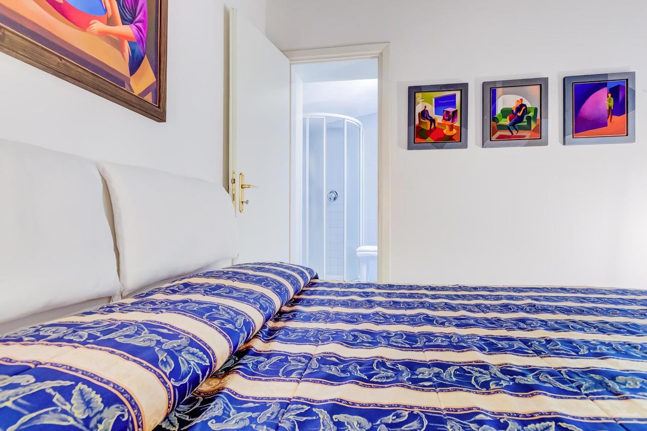 Hotel Hesperia Velence Kültér fotó